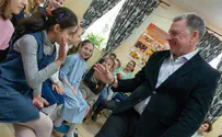 US diplomat visits Chabad children's home in war-torn Ukraine