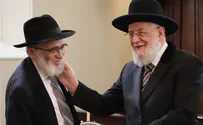 Tasmania synagogue gets rare visit from former chief rabbi