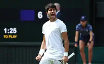 Spain's Carlos Alcaraz overcomes Djokovic to win 1st Wimbledon 