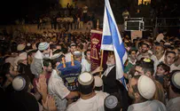 Simchat Torah gatherings liable to become targets for attack