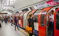 London Underground announces 'Free Palestine'