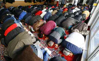 האסלאם מהווה איום על אורח החיים בבריטניה