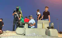 This is how Hamas trains children in terror camps