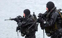 Navy SEALs missing after search-op for Iranian arms