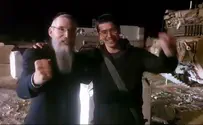 הרב אלקנה ויזל הי"ד בסרטון עם אברהם פריד