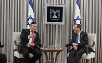 Pres. praises Jewish group: 'Sanctifying G-d's Name'