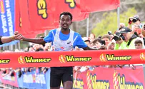 Победителем марафона стал 33-летний Малкамо Джембер
