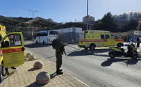 2 injured in stabbing attack at Jerusalem checkpoint