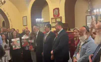 Foreign Minister and hostages' families sing 'Hatikva' in Rome