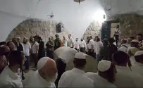 משפחות שכולות נכנסו הלילה לקבר יוסף