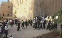 Video of Pesach in Hevron: We Did not Leave Egypt for PA State