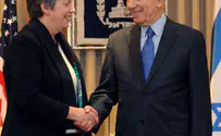Napolitano Meets with Peres in Jerusalem