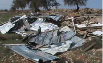 Bulldozers Roll in Oz Zion, Ramat Migron