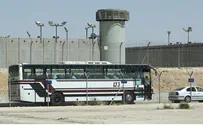 Тюремная служба заявила о переводе 477 заключенных в Кциот