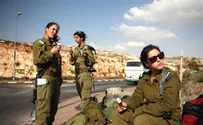 Knesset Reportedly Stalling on Law against Female Draft Evaders