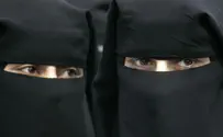Veiled Saudi Women Ejected, Deported from Paris Airport