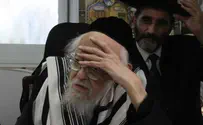 Rabbi Elyashiv’s Condition Begins to Stabilize
