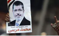 Египет: суд над Мурси превратился в фарс