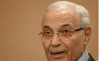 Egypt Orders Arrest of Former PM Shafiq