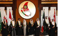 GCC Lashes Out at Iran, Calls for Transition in Syria