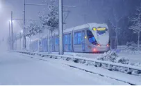 Jerusalem of White: Residents Awake to 10 CM of Snow: Photos