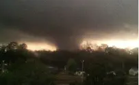 Multiple Tornadoes Rip Through Mississippi, Alabama