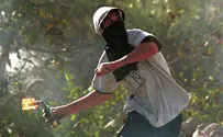Shabak: 'Mini-Intifada' Sees Increased Firebomb Attacks