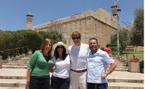 'America's Doctor' and 'America's Rabbi' Visit Hevron