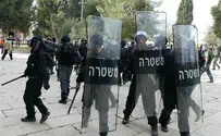 Храмовая гора: арабы атаковали израильских полицейских