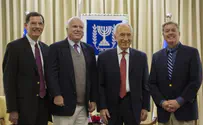 Peres Meets US Senators McCain, Graham & Barrasso