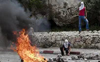 יהודי נפגע מאבן סמוך לבית אורות