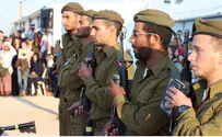 170 Hareidi Soldiers Sworn In Amid Protests