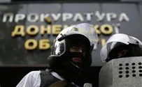 Видео: в Донецке сепаратисты взяли штурмом прокуратуру