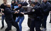 Watch: Muslim Women Attack Border Police near Temple Mount