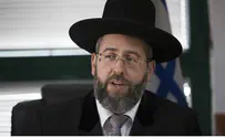 Rabbi Lau: Beware AG's 'Fake Rabbi Kashrut' Proposal