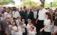 Rivlin: Lod Torah Seed Group Residents Are Today's True Zionists