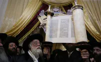 Orthodox Service Raises Storm Calling Women to Torah