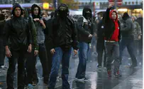 Видео: правые радикалы в Лейпциге - жгли, крушили