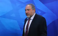 Liberman: 'Attack With A Knife at Your Own Peril'