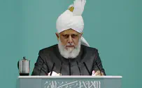 Ahmadi Muslim Sheikh Says Attacks on Jews 'Stain Islam'