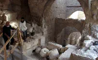 2,000-year-old Palace Entryway Found in Judea