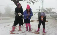 Jerusalem Schools Reopen, Others Still Closed Due to Snow