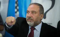 Liberman: Israel promised Hamas – no targeted strikes