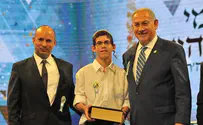 Elkana Friedman wins International Bible Contest