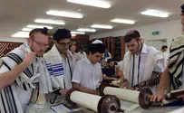 Autistic teen celebrates Bar Mitzvah in special ceremony