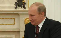 Как Путин борется с коронавирусом? Российскими вакцинами