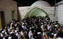 1,200 Jewish pilgrims pray at Joseph's Tomb in Shechem