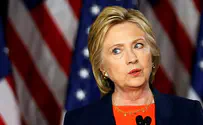 Clinton campaign attacks Breitbart News as 'anti-Semitic'