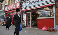 Meat-cleaver wielding man threatens Jews in London