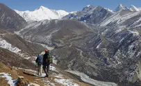 Rescuer praises 'bold, wise' decision on missing Nepal trekker